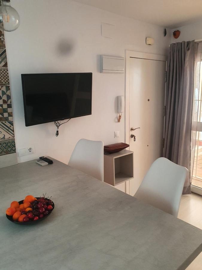 סביליה Beautiful Apartment With Terrace San Basilio מראה חיצוני תמונה