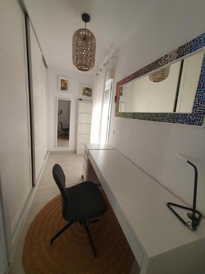 סביליה Beautiful Apartment With Terrace San Basilio מראה חיצוני תמונה